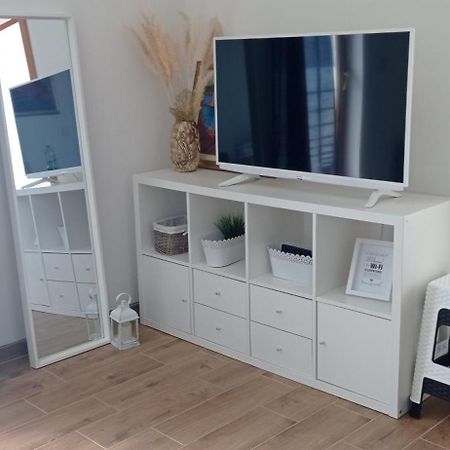 Cozy Apartmant With A Sea View In Orašac Eksteriør billede